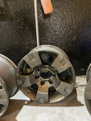 Llantas nissan patrol gr restyling
