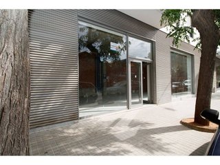 Local comercial en alquiler en Eixample - Sant Oleguer en Sabadell