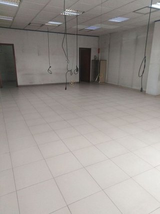 Local comercial en venta en Creu de la Mà - Rally sud en Figueres