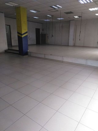 Local comercial en venta en Creu de la Mà - Rally sud en Figueres