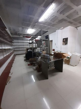 Local comercial en venta en Gamarra - La Trinidad en Málaga