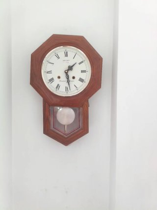 Reloj de Pared Seiko Pontina Octogonal
