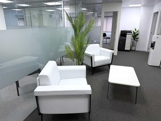 Oficina en alquiler en Nueva España en Madrid