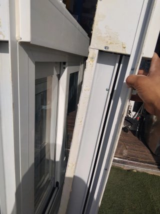 2 Ventanas iguales blancas 140€