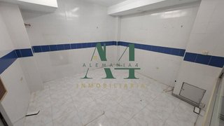 Local comercial en alquiler en Centro en Cáceres
