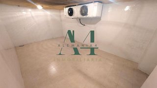 Local comercial en alquiler en Centro en Cáceres