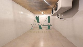 Local comercial en alquiler en Centro en Cáceres