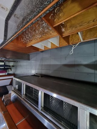 Local comercial en alquiler en El Carbayedo - El Quirinal en Avilés