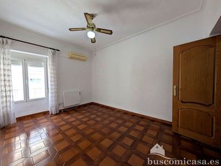 Piso en alquiler en Linarejos en Linares