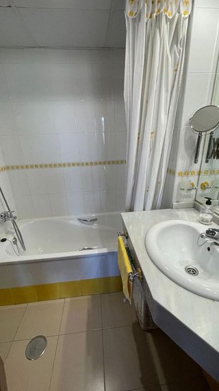 Piso en venta en Santa Rosa - Valdeolleros en Córdoba