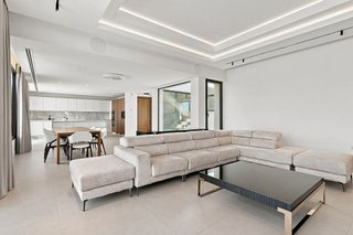 Chalet en alquiler en El Mayorazgo - El Limonar en Málaga