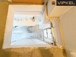 Local comercial en venta en Cuatro Caminos - Plaza de la Cubela en Coruña (A)
