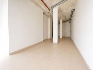 Local comercial en alquiler en Poble Nou en Manresa