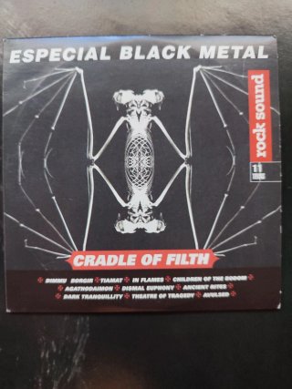 Revista Rock Sound especial Black & Death