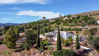 Chalet en venta en Alcaucín