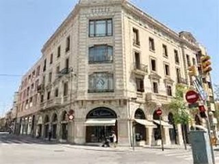 Edificio en venta en El Carmen en Murcia