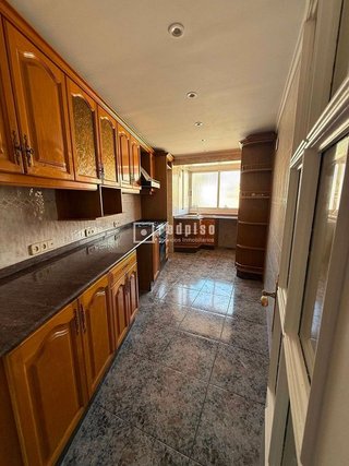 Piso en alquiler en Benicalap en Valencia
