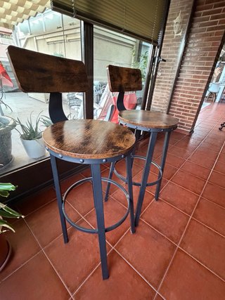 Taburetes Altos Hierro y Madera