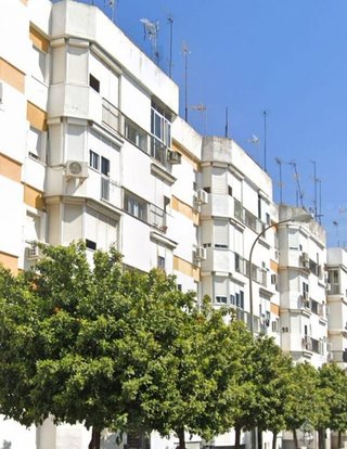Piso en venta en Poligono Norte - Villegas - La Fontanilla en Sevilla