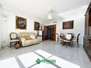 Piso en venta en Fontanal - San Carlos - San José en Sevilla