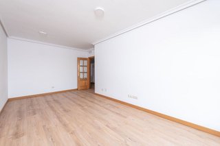 Piso en venta en Legazpi en Madrid