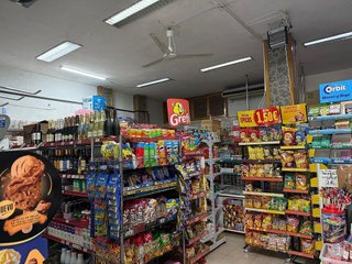 Local comercial en venta en Canillejas en Madrid