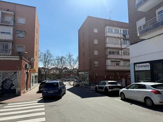 Local comercial en venta en Canillejas en Madrid