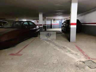 Garaje en venta en Els Pins en Blanes