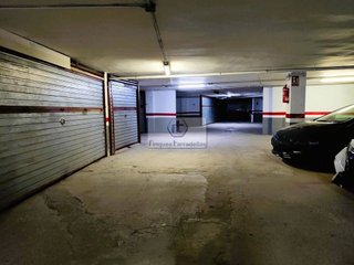 Garaje en venta en Els Pins en Blanes