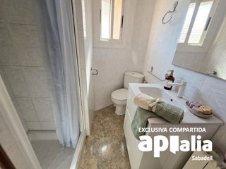 Piso en venta en Creu de Barberà en Sabadell