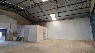 Nave industrial en alquiler en Tarazona de la Mancha