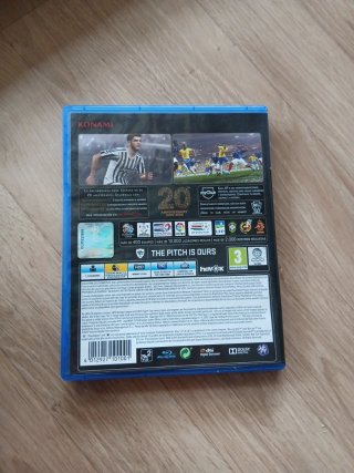 PES 2016 PS4 (Pro Evolution Soccer)