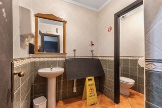 Nave industrial en venta en Playa del Cura en Torrevieja
