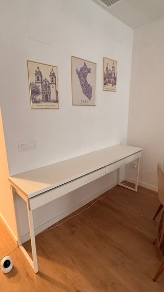 Escritorio largo 180cm hermoso de precio 330