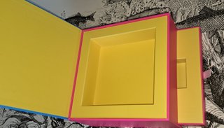 Box Versace autentico mai usato con interno doppio