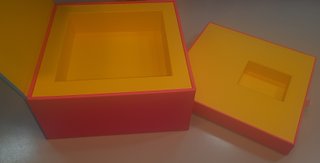 Box Versace autentico mai usato con interno doppio