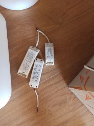 Lamparas y plafones LED