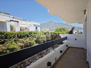 Piso en alquiler en Aloha en Marbella