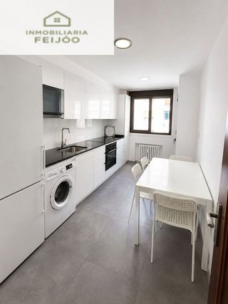 Piso en alquiler en Centro en Ourense