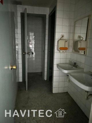 Local comercial en alquiler en Centre en Rubí
