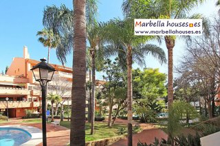 Piso en venta en La Carolina-Guadalpín en Marbella