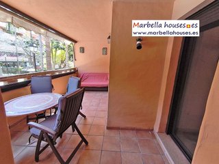 Piso en venta en La Carolina-Guadalpín en Marbella