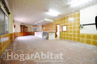 Edificio en venta en Tavernes de la Valldigna