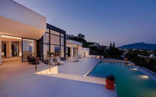 Chalet en alquiler en El Paraíso en Benahavís