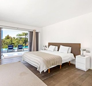 Chalet en alquiler en Hacienda Las Chapas en Marbella