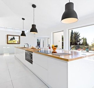 Chalet en alquiler en Hacienda Las Chapas en Marbella
