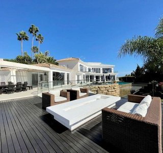 Chalet en alquiler en Hacienda Las Chapas en Marbella