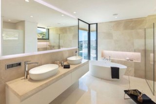 Chalet en alquiler en Las Brisas en Marbella