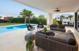 Chalet en alquiler en Las Brisas en Marbella