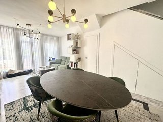 Dúplex en alquiler en Playa de la Fontanilla en Marbella